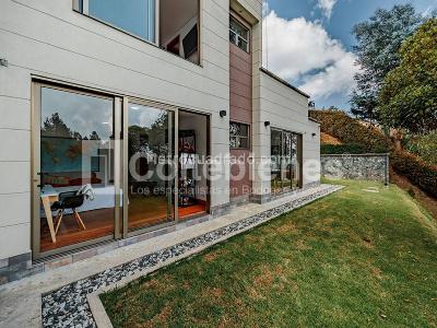 Casa de 5 alcobas en venta en Loma Del Escobero, Envigado · foto 9 de 20