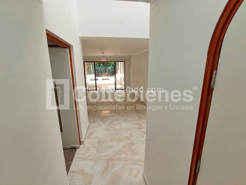 Casa Amplia de 4 Alcobas en Castropol - 4