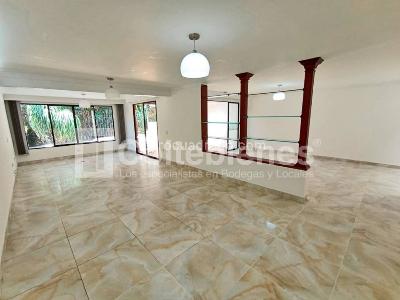 Casa en arriendo en Castropol, Medellín · foto 10 de 20