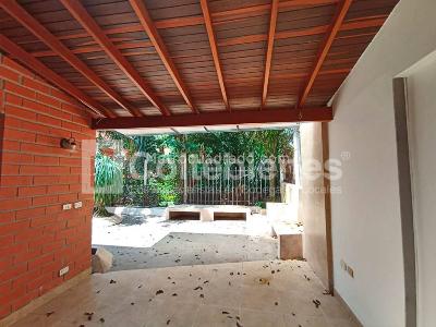 Casa en arriendo en Castropol, Medellín · foto 12 de 20
