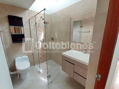 Casa en arriendo en Castropol, Medellín · foto 16 de 20