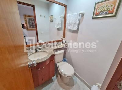 Apartamento de 3 alcobas en venta en El Poblado, Medellín, 94 m² · foto 16 de 20