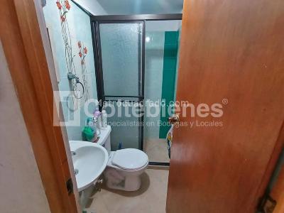 Apartamento de 3 alcobas en venta en Niquia, Bello, 55 m² · foto 7 de 11
