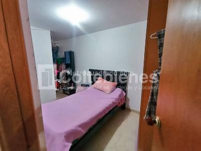 Apartamento de 3 alcobas en venta en Niquia, Bello, 55 m² · foto 8 de 11
