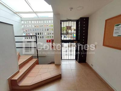 Apartamento de 3 alcobas en venta en Niquia, Bello, 55 m² · foto 10 de 11