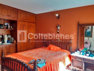 Casa de 3 alcobas en venta en Prado, Medellín, 64 m² · foto 11 de 16