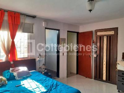 Casa de 3 alcobas en venta en Prado, Medellín, 64 m² · foto 9 de 16