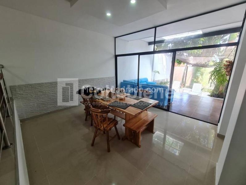 Spacious 3BR House for Rent in El Tesoro - 7