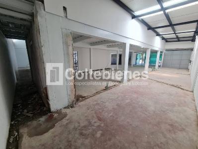 Casa en arriendo en Patio Bonito, Medellín · foto 3 de 15