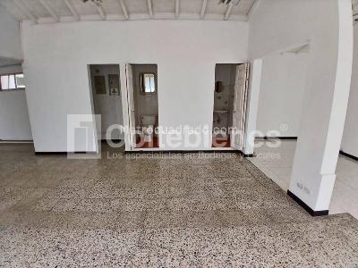 Casa de 5 alcobas en venta en Patio Bonito, Medellín, 402 m² · foto 10 de 20