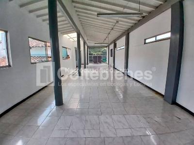 Casa de 5 alcobas en venta en Patio Bonito, Medellín, 402 m² · foto 17 de 20