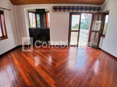 Casa de 4 alcobas en arriendo en Vereda Santa Catalina, Envigado, 200 m² · foto 5 de 9