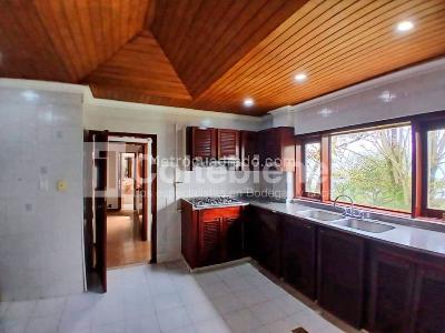 Casa de 4 alcobas en arriendo en Vereda Santa Catalina, Envigado, 200 m² · foto 7 de 9