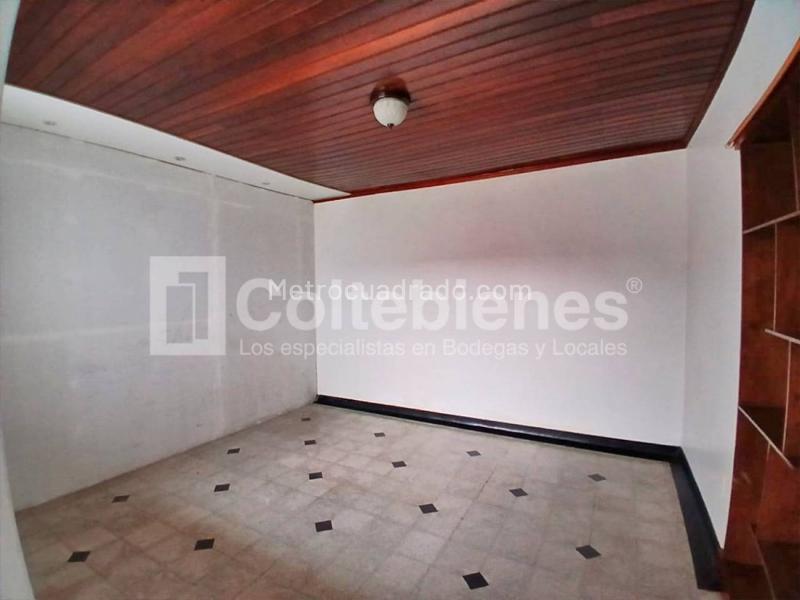 Commercial House for Rent in Prado - 8