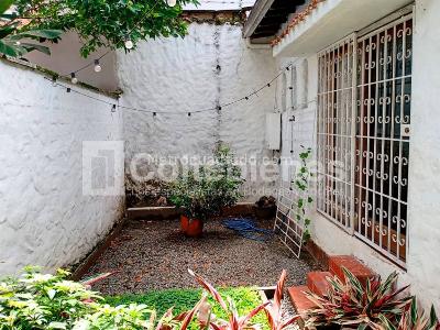 Casa de 5 alcobas en venta en Patio Bonito, Medellín, 400 m² · foto 14 de 16