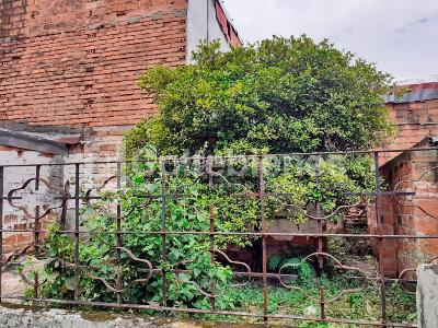 Casa de 5 alcobas en arriendo en Belen Parque, Medellín, 300 m² · foto 13 de 14