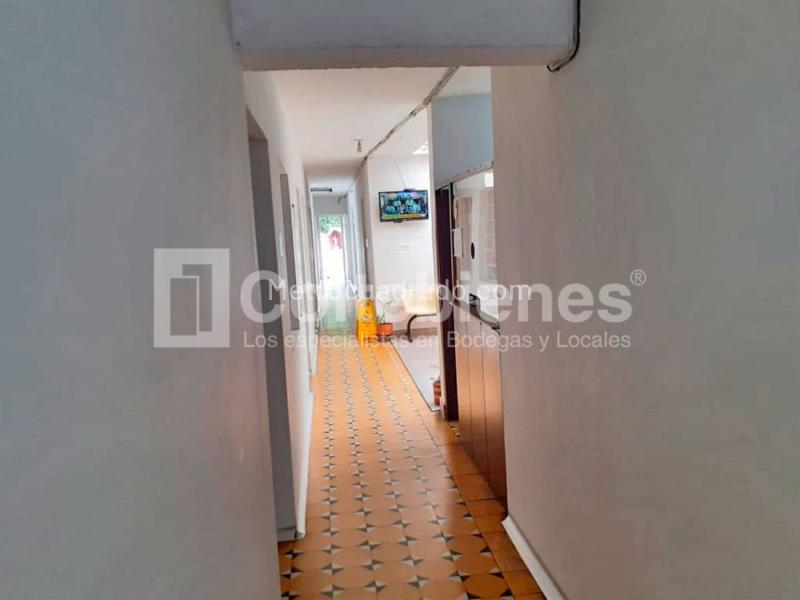 Casa Comercial de 5 Alcobas en Arriendo en Belén Parque (300 m²) - 3