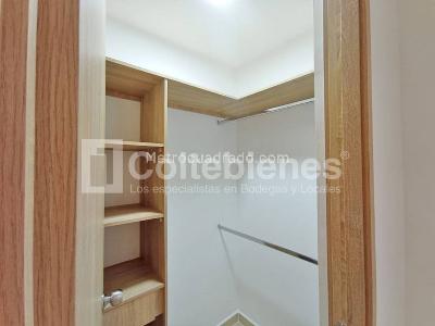 Apartamento de 3 alcobas en venta en Envigado, Envigado, 71 m² · foto 6 de 20