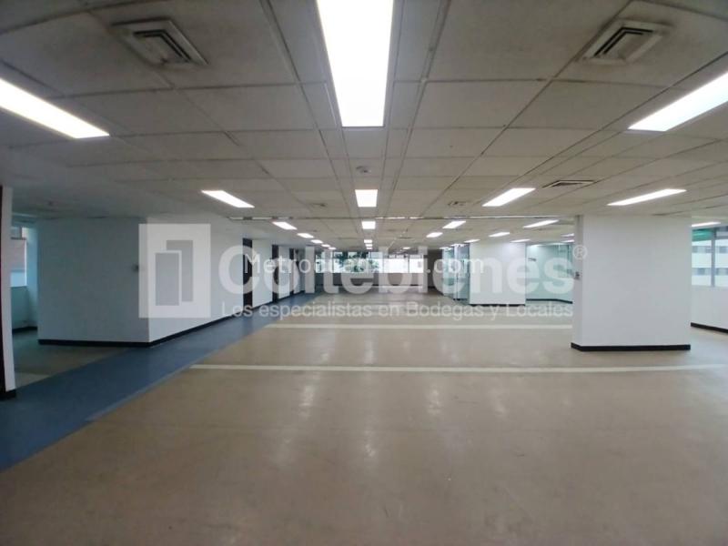 Oficina en Arriendo, Poblado, Medellín - Więcej