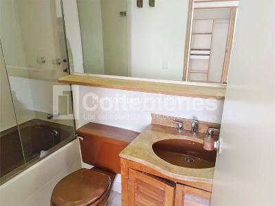 Apartamento de 2 alcobas en venta en El Poblado, Medellín, 86 m² · foto 16 de 18