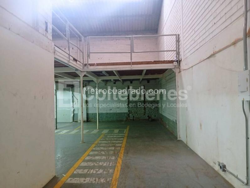 Bodega en Arriendo, Barrio Colombia, Medellín - Vista 5