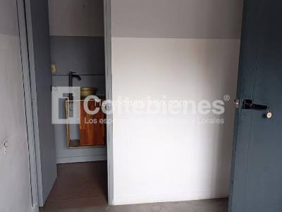 Casa de 5 alcobas en venta en Patio Bonito, Medellín, 420 m² · foto 13 de 20