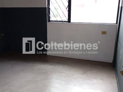 Casa de 5 alcobas en venta en Patio Bonito, Medellín, 420 m² · foto 16 de 20
