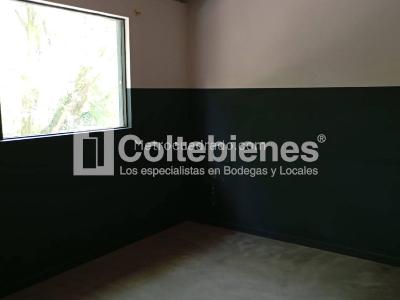 Casa de 5 alcobas en venta en Patio Bonito, Medellín, 420 m² · foto 17 de 20