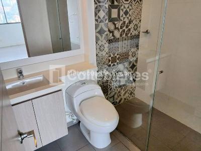 Apartamento de 2 alcobas en arriendo en Altos Del Poblado, Medellín, 68 m² · foto 14 de 20