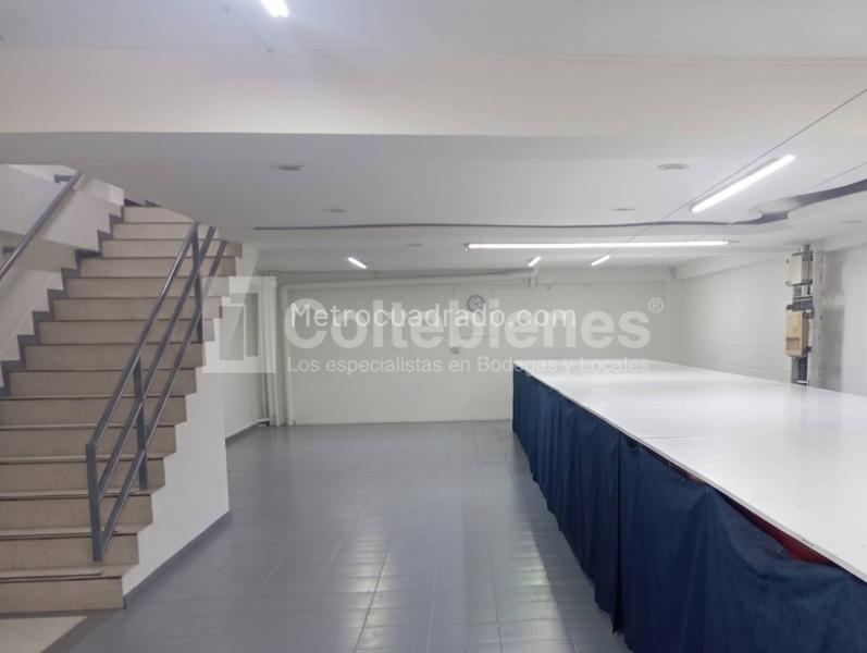 Bodega en Arriendo, Guayabal, Medellín - Więcej