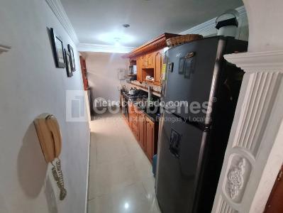 Casa de 3 alcobas en venta en Robledo, Medellín, 72 m² · foto 4 de 12