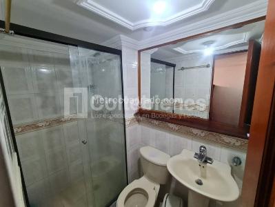 Casa de 3 alcobas en venta en Robledo, Medellín, 72 m² · foto 8 de 12