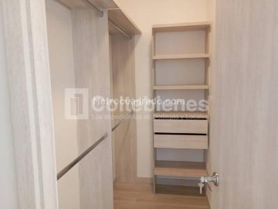 Apartamento en venta en Ciudad Del Rio, Medellín · foto 8 de 17