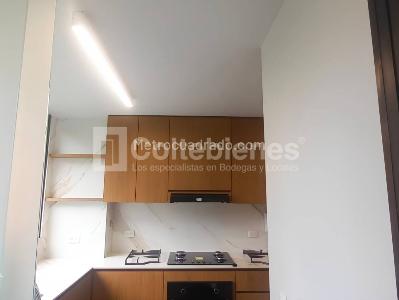 Apartamento de 3 alcobas en venta en El Poblado, Medellín, 219 m² · foto 11 de 20