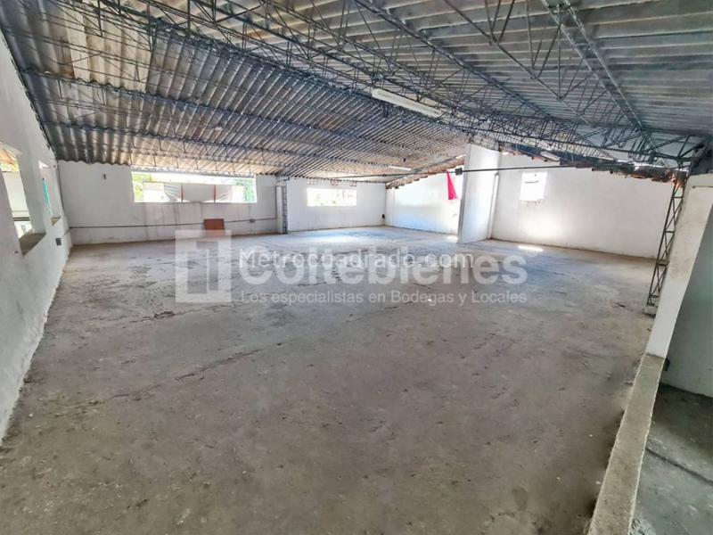 Bodega en Arriendo, San Jose Obrero, Bello - Más