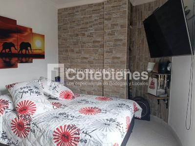 Apartamento de 2 alcobas en venta en Las Brisas, Sabaneta, 64 m² · foto 10 de 13