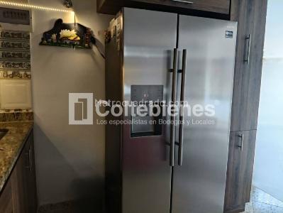 Apartamento de 2 alcobas en venta en Las Brisas, Sabaneta, 64 m² · foto 7 de 13