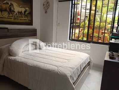 Apartamento de 2 alcobas en venta en Las Brisas, Sabaneta, 64 m² · foto 8 de 13