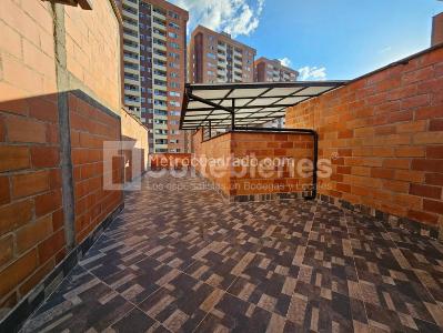 Apartamento de 3 alcobas en venta en Asdesillas, Sabaneta, 200 m² · foto 15 de 16
