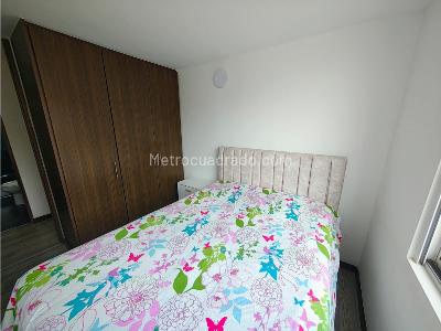Apartamento de 3 alcobas en venta en Castilla La Nueva, Bogotá, 77 m² · foto 16 de 20