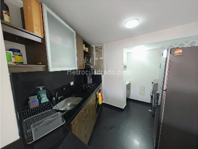 Apartamento de 3 alcobas en venta en Castilla La Nueva, Bogotá, 77 m² · foto 7 de 20
