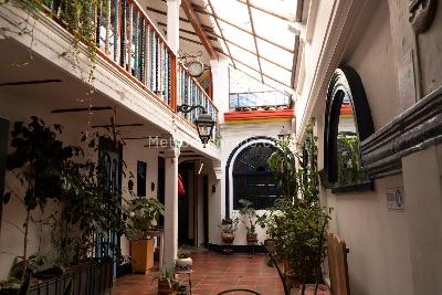 Casa de 5 alcobas en venta en La Candelaria Centro, Bogotá, 453 m² · foto 8 de 20