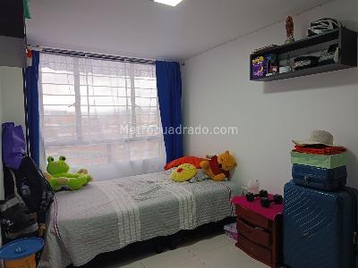 Apartamento en venta en Claret, Bogotá · foto 8 de 18