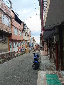 Casa en venta en La Castaña, Bogotá · foto 8 de 18