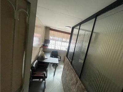 Casa de 5 alcobas en venta en Teusaquillo, Bogotá, 368 m² · foto 5 de 6