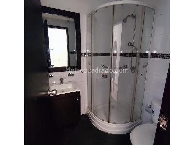 Casa de 4 alcobas en venta en Santa Barbara Oriental, Bogotá, 270 m² · foto 8 de 16