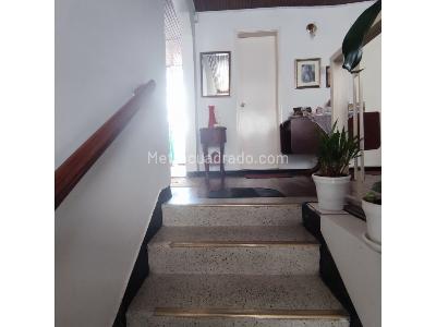 Casa de 4 alcobas en venta en Santa Barbara Oriental, Bogotá, 270 m² · foto 14 de 16