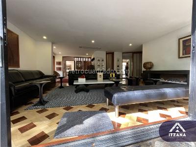 Casa en venta en Bosque Izquierdo, Bogotá · foto 2 de 17