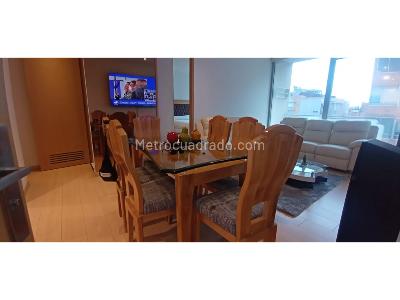 Apartamento de 2 alcobas en venta en Chico Norte, Bogotá, 79 m² · foto 3 de 17