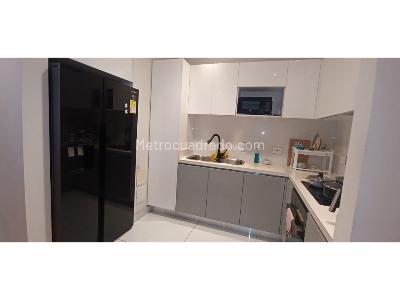 Apartamento de 2 alcobas en venta en Chico Norte, Bogotá, 79 m² · foto 6 de 17